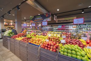 Un nuovo supermercato amplia l'offerta per i consumatori romani
