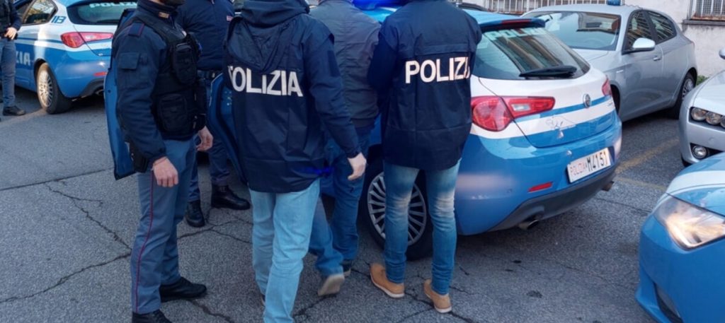 La "neve" a Roma sud ovest. Sgominata banda dei pusher del 'tennista' sposato con una Casamonica