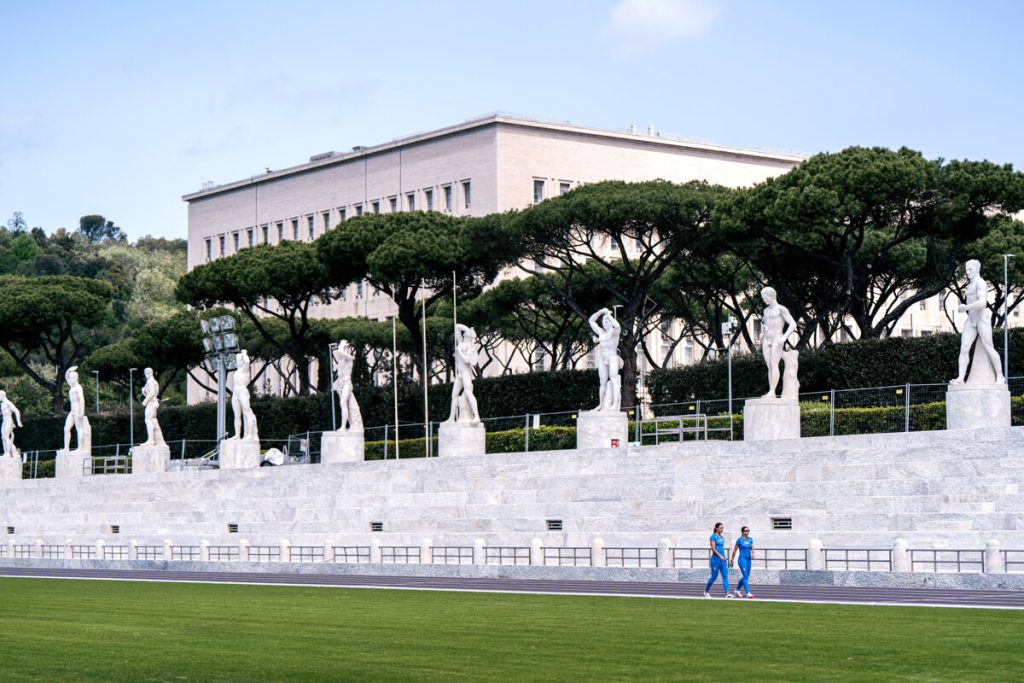 Maratona di Roma 2025, allo Stadio dei Marmi l'appuntamento con gli allenamenti di gruppo