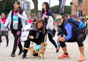 Maratona di Roma, ecco la Stracanina la corsa a "sei zampe" abbinata alla Fun Run