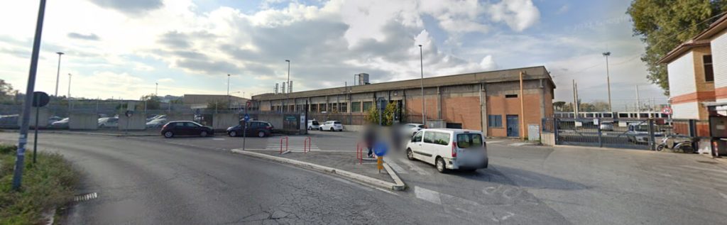 Anziano colpito con un pugno e rapinato da due uomini incappucciati