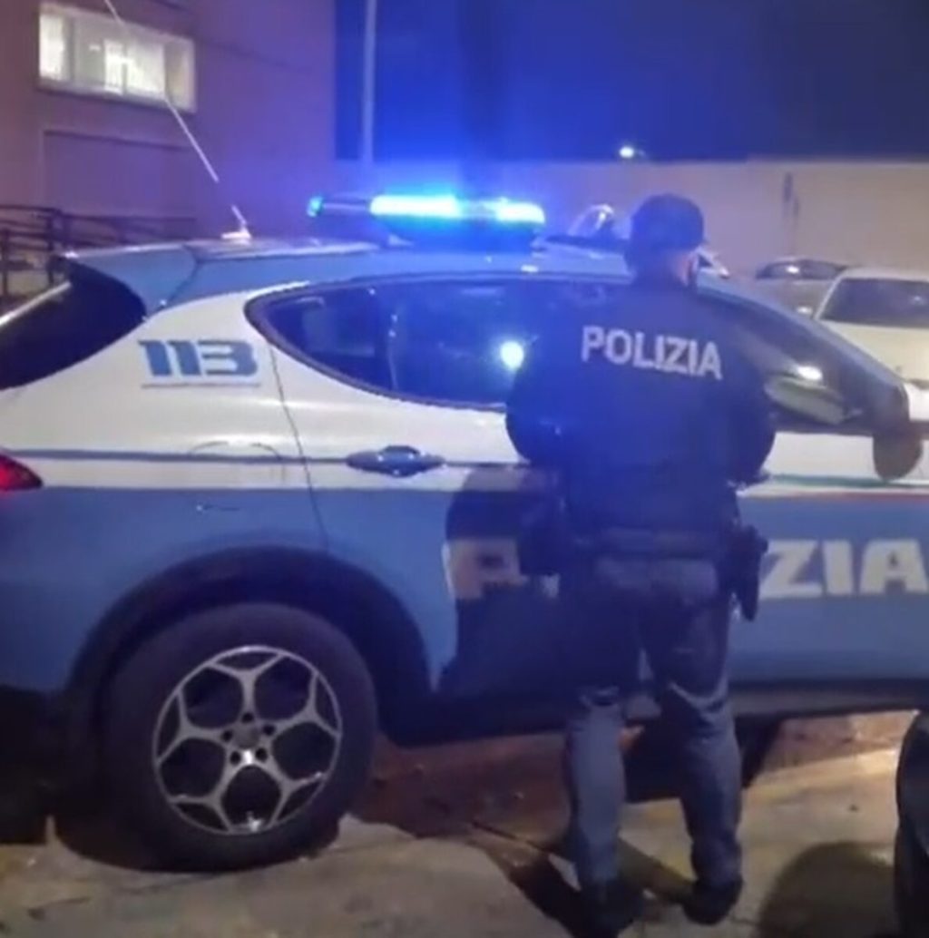 Il ladro impunito. Rapina un bar a volto scoperto, riconosciuto dalle telecamere viene arrestato a casa